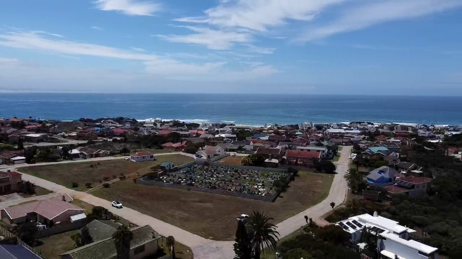 0 Bedroom Property for Sale in Wavecrest Eastern Cape